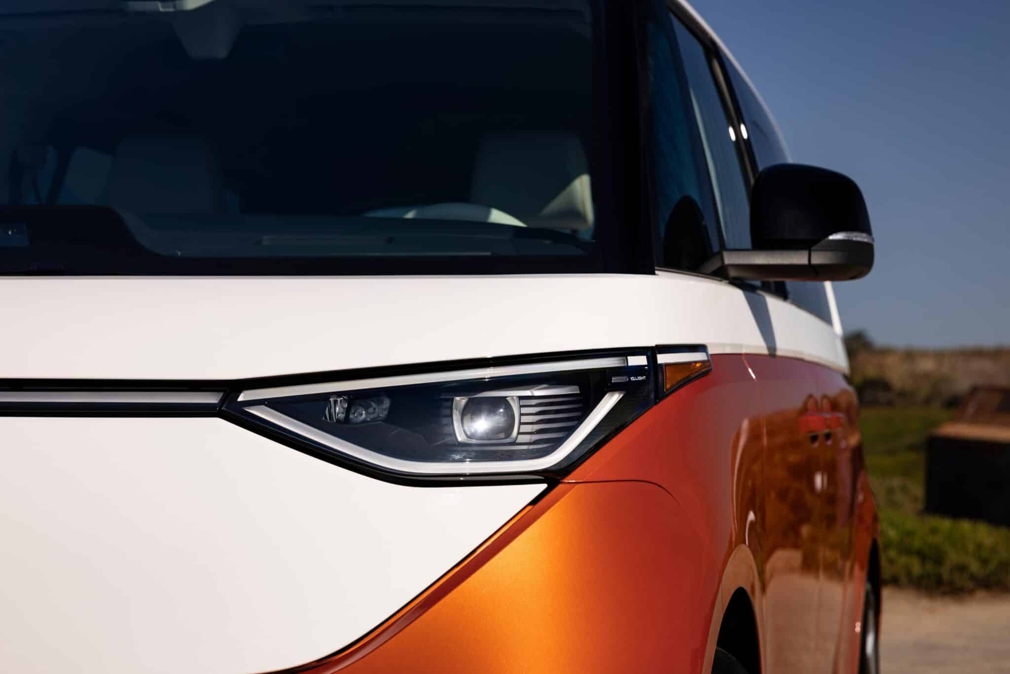 2025 VW ID.Buzz Candy White Over Energetic Orange 39 scaled