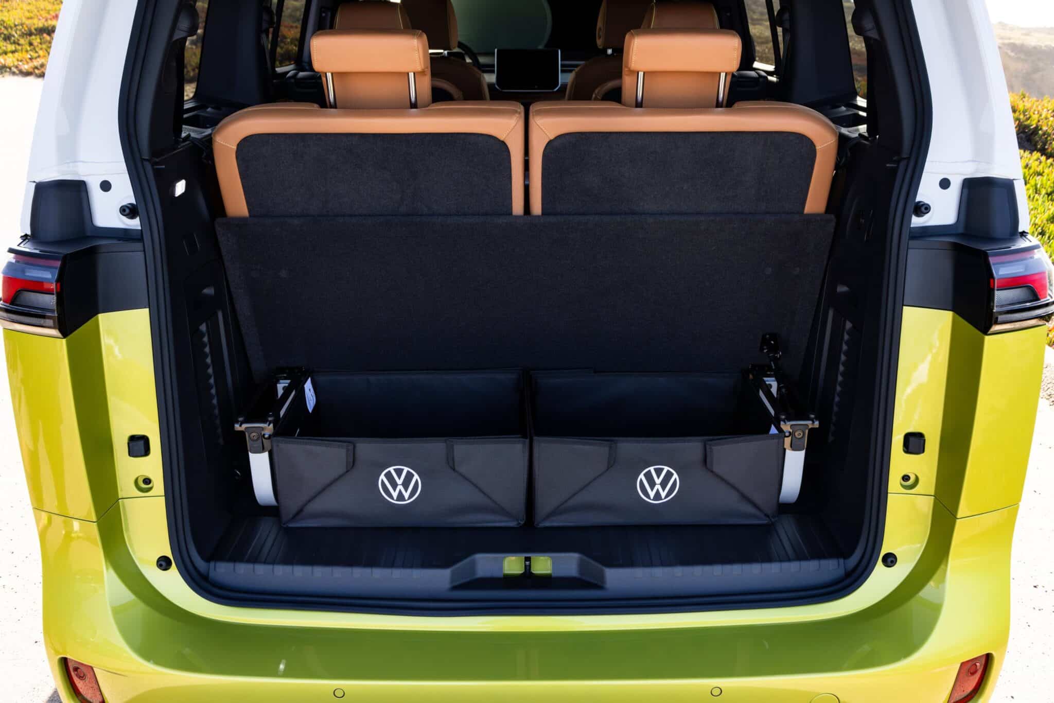 2025 VW ID.Buzz Candy White Over Pomelo Yellow 16 scaled