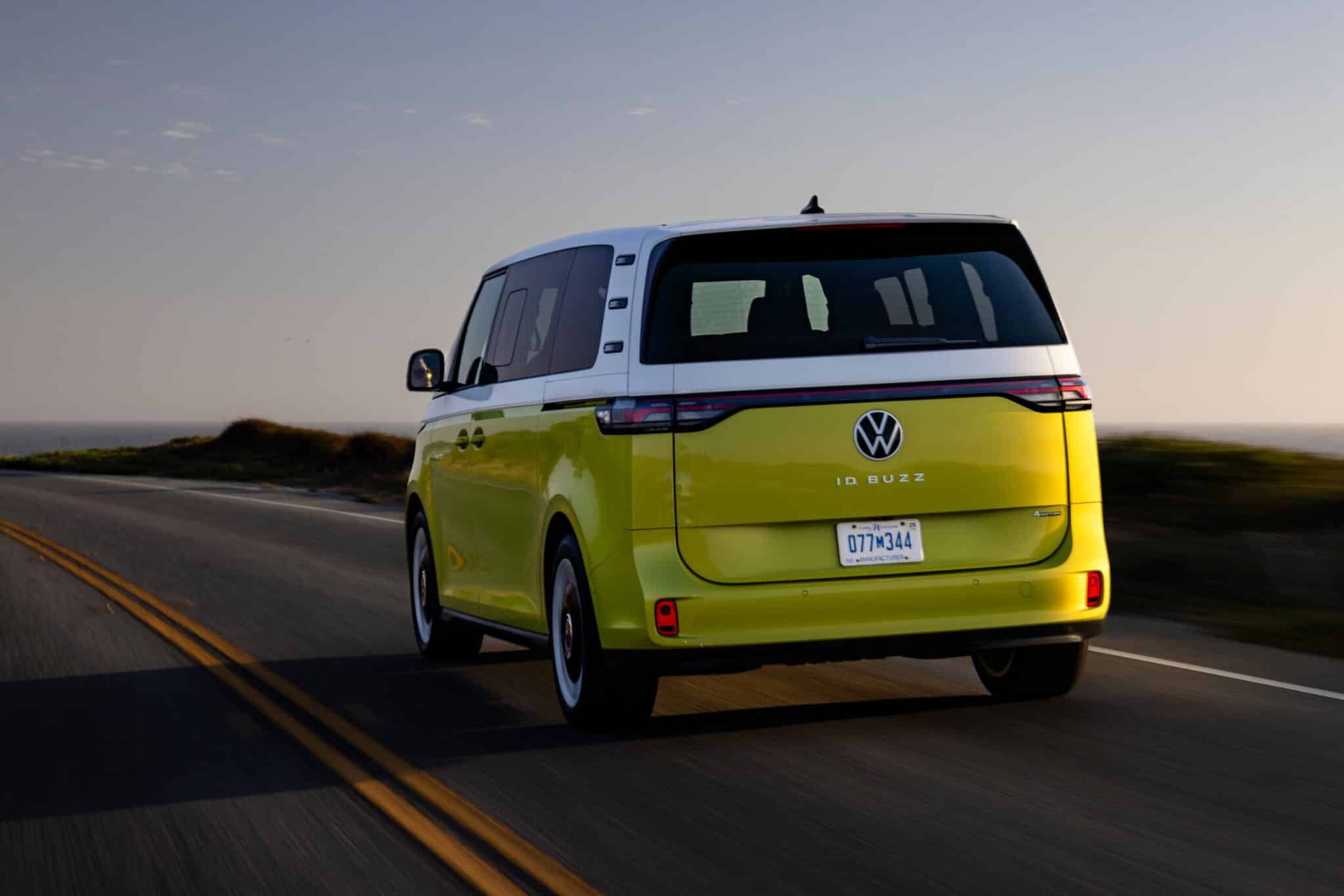 2025 VW ID.Buzz Candy White Over Pomelo Yellow 65 scaled