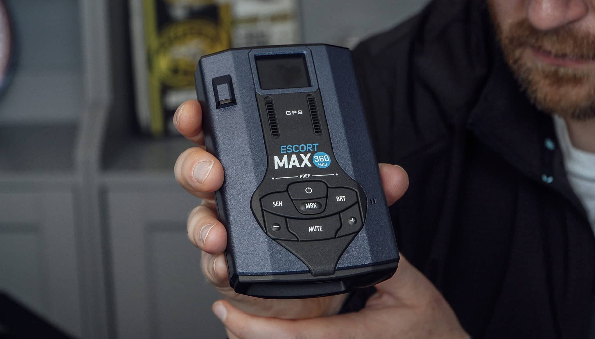 Escort MAX 360 MKII (1)
