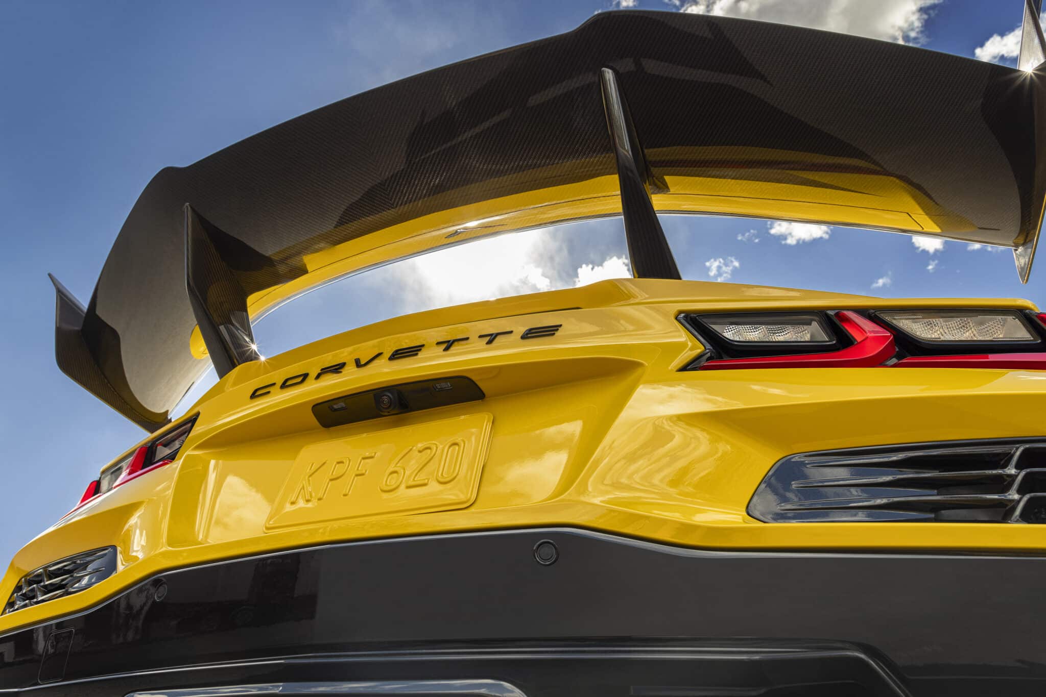 2025 Chevrolet Corvette ZR1 8 scaled